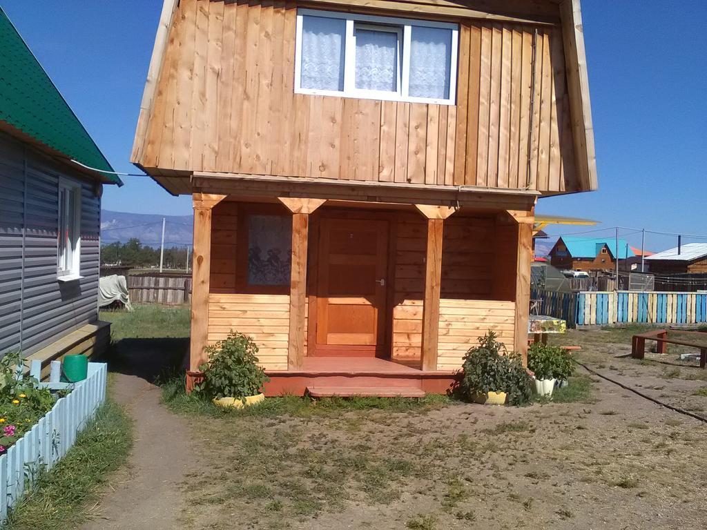 Guest House On Ulitsa Baikalskaia 81 후지르 외부 사진